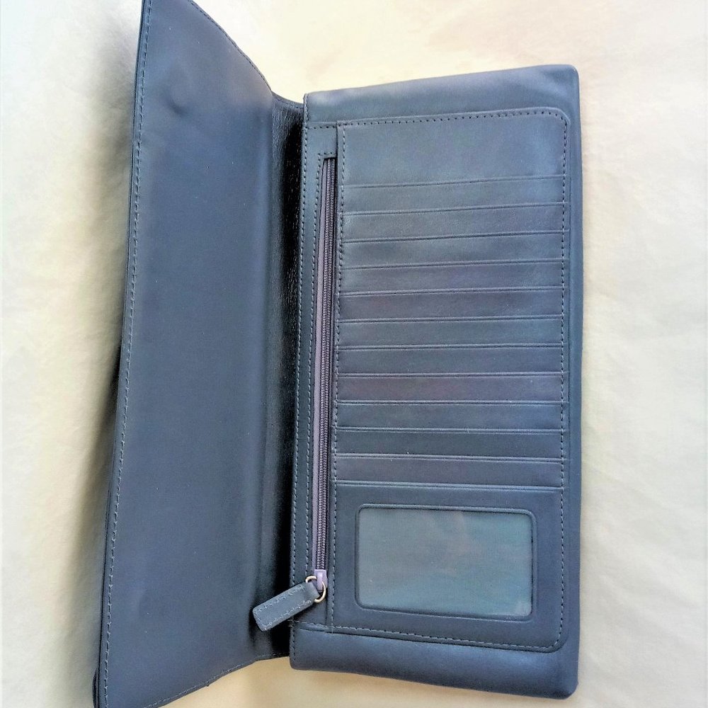NORDSTROM'S NEW LEATHER WALLET/PURSE